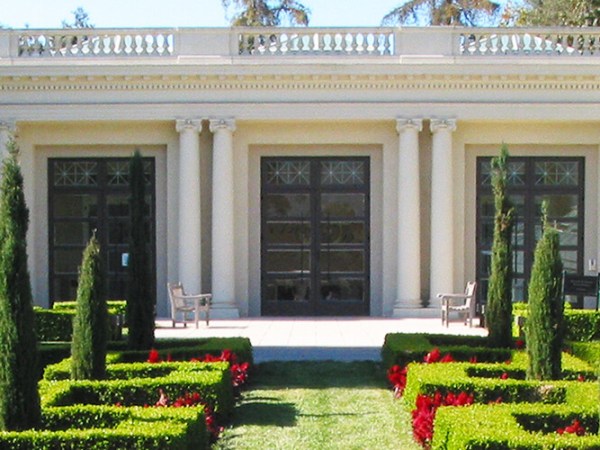 Radical Histories: Chicano Prints from the Smithsonian American Art Museum Exhibit Opens at the&nbsp;Huntington